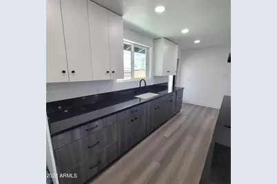 4022 N 55th Avenue, Phoenix, AZ 85031 - Photo 6