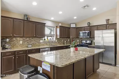 17820 W Charter Oak Road, Surprise, AZ 85388 - Photo 6