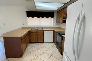 4746 W Aster Dr, Glendale, AZ 85304 - Photo 8