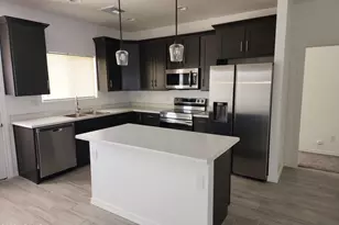 13905 S Avalon Rd, Arizona City, AZ 85123 - Photo 4