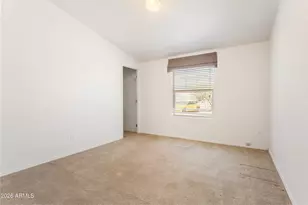 5838 E Perry Ln, Hereford, AZ 85615 - Photo 12
