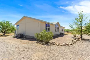 5838 E Perry Ln, Hereford, AZ 85615 - Photo 30
