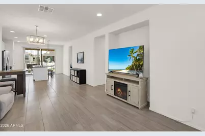 42116 W Sunflower Road, Maricopa, AZ 85138 - Photo 2