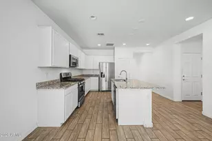 5722 W Getty Dr, Phoenix, AZ 85043 - Photo 16