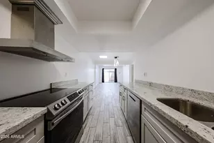2501 N 22nd Dr, Phoenix, AZ 85009 - Photo 10