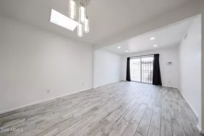 2501 N 22nd Drive, Phoenix, AZ 85009 - Photo 4
