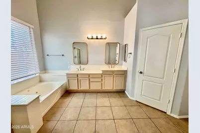 16401 N 39th Place, Phoenix, AZ 85032 - Photo 10