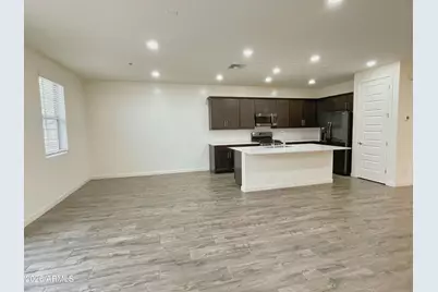 17155 N 9th Place, Phoenix, AZ 85022 - Photo 12