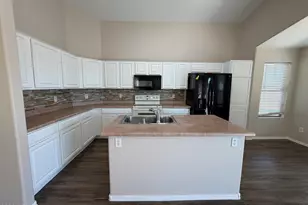 17260 W Navajo St, Goodyear, AZ 85338 - Photo 6