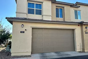 4601 S Renaissance Dr, Gilbert, AZ 85297 - Photo 24