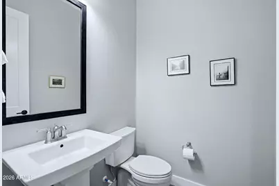 2828 E Donald Drive, Phoenix, AZ 85050 - Photo 32