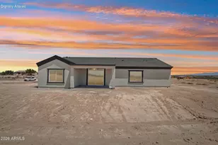 35987 W Sunland Ave, Tonopah, AZ 85354 - Photo 2