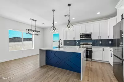 35987 W Sunland Avenue, Tonopah, AZ 85354 - Photo 4