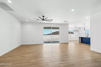 35987 W Sunland Avenue, Tonopah, AZ 85354 - Photo 8