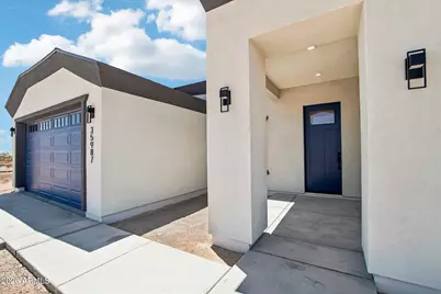 35987 W Sunland Avenue, Tonopah, AZ 85354 - Photo 8