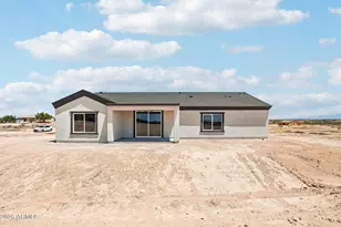 35987 W Sunland Ave, Tonopah, AZ 85354 - Photo 32