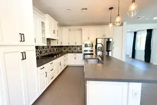1729 W Myrna Ln, Tempe, AZ 85284 - Photo 8