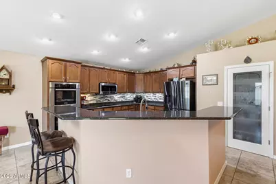629 W Desert Valley Drive, San Tan Valley, AZ 85143 - Photo 12