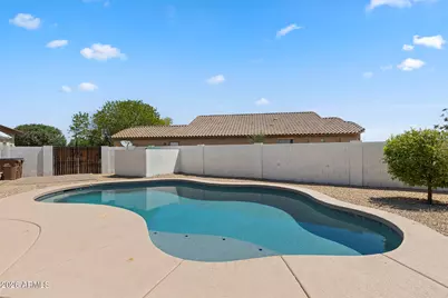 629 W Desert Valley Drive, San Tan Valley, AZ 85143 - Photo 22