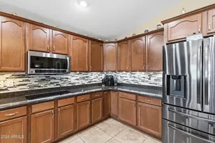 629 W Desert Valley Dr, San Tan Valley, AZ 85143 - Photo 14