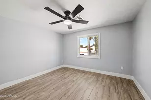 1802 N 58th Dr, Phoenix, AZ 85035 - Photo 14