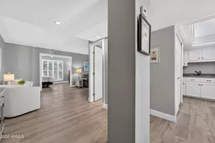 5102 N 31st Pl, Phoenix, AZ 85016 - Photo 2