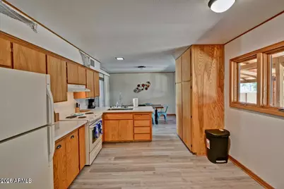 2007 N Normal Avenue, Tempe, AZ 85288 - Photo 8