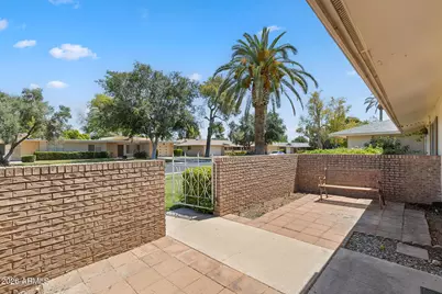 10339 W Prairie Hills Circle, Sun City, AZ 85351 - Photo 8