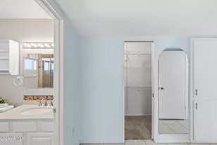 10339 W Prairie Hills Cir, Sun City, AZ 85351 - Photo 24