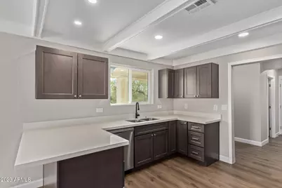 7525 W Lake Erie Drive, Casa Grande, AZ 85194 - Photo 10