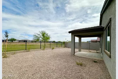 15598 W Hackamore Drive, Surprise, AZ 85387 - Photo 18