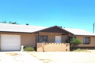 6702 W Roma Ave, Phoenix, AZ 85033 - Photo 1
