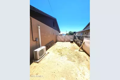 6702 W Roma Avenue, Phoenix, AZ 85033 - Photo 14