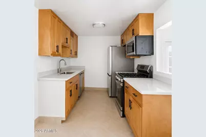 3941 E Emile Zola Avenue, Phoenix, AZ 85032 - Photo 10