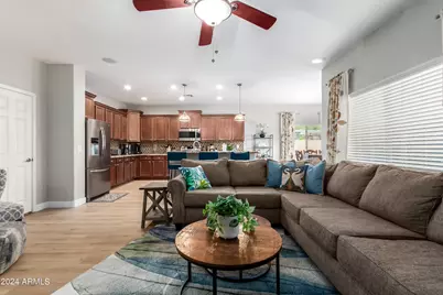 2695 E Rakestraw Lane, Gilbert, AZ 85298 - Photo 8
