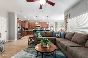 2695 E Rakestraw Ln, Gilbert, AZ 85298 - Photo 8