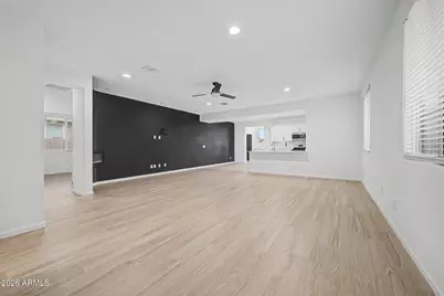 12431 W State Avenue, Glendale, AZ 85307 - Photo 2