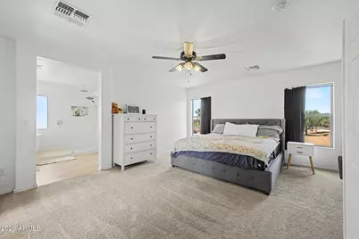 9151 S 258th Lane, Buckeye, AZ 85326 - Photo 8