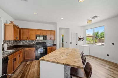 9151 S 258th Lane, Buckeye, AZ 85326 - Photo 4