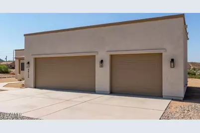 48126 N Coyote Pass Road, New River, AZ 85087 - Photo 2