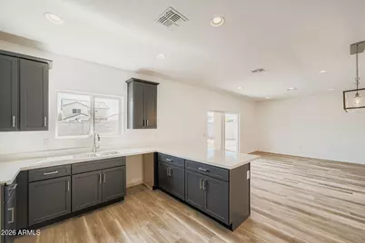 5515 S 11th Avenue, Phoenix, AZ 85041 - Photo 12