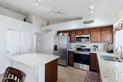 11523 W Bighorn Court, Surprise, AZ 85378 - Photo 6