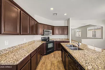 2318 S 100th Lane, Tolleson, AZ 85353 - Photo 16