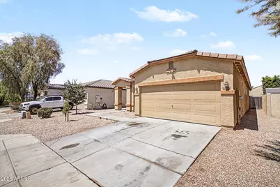2318 S 100th Lane, Tolleson, AZ 85353 - Photo 4