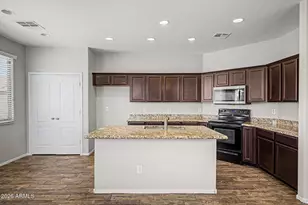 2318 S 100th Ln, Tolleson, AZ 85353 - Photo 14