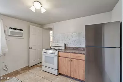 5618 N 35th Drive, Phoenix, AZ 85019 - Photo 24