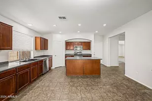 2930 S 161st Dr, Goodyear, AZ 85338 - Photo 8