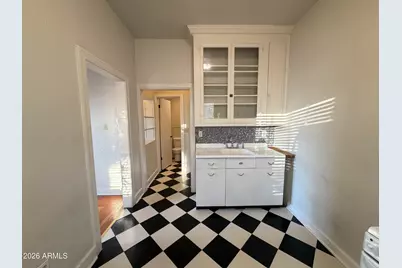 902 E Palm Lane #Apt 8, Phoenix, AZ 85006 - Photo 4