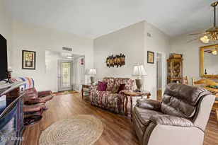 17838 N 102nd Dr, Sun City, AZ 85373 - Photo 2
