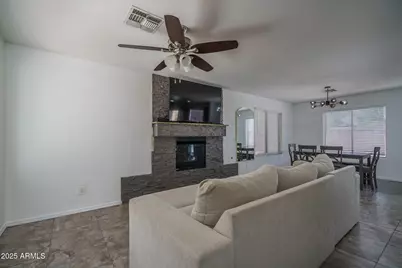 16006 W Lincoln Street, Goodyear, AZ 85338 - Photo 4